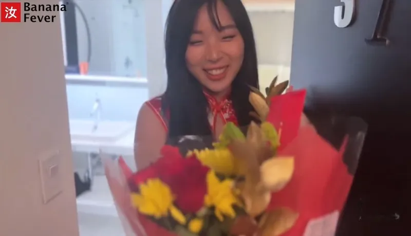 中韓混血騷貨回來了 ElleLee