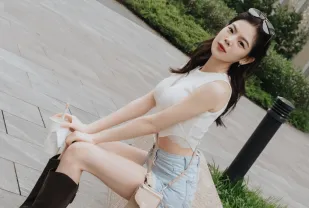 有著明星臉的交換學生Mia