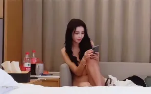 約性感韓國小姐也體驗一把異國風情