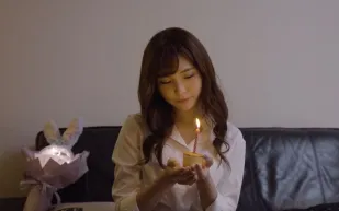 JSBY-0107 你就這樣硬著等我嗎？完全勃起的下體就是痴女菲菲